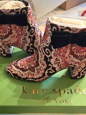 NEW! Kate Spade Pink Paisley Jacquard Velvet Bow Ankle Boots
